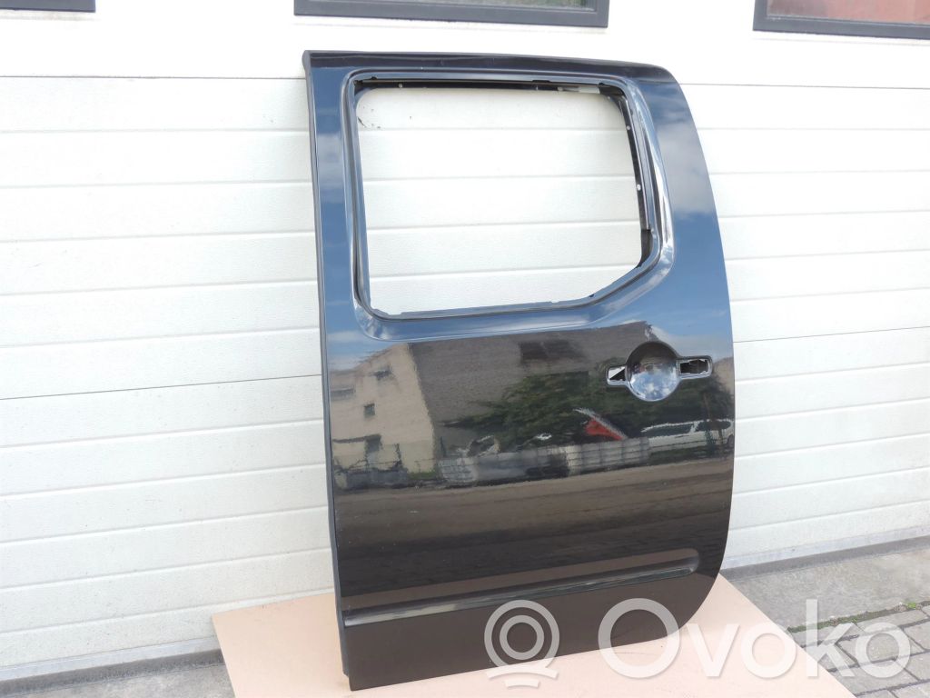 Nissan Navara D40 Puerta trasera 