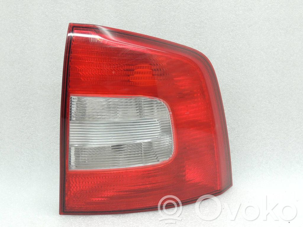 Skoda Octavia Mk2 (1Z) Lampa tylna 