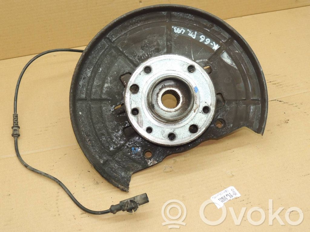 Opel Meriva B Priekšējā riteņa rumbas vārpstas šarnīrs (stupica, capfa) 