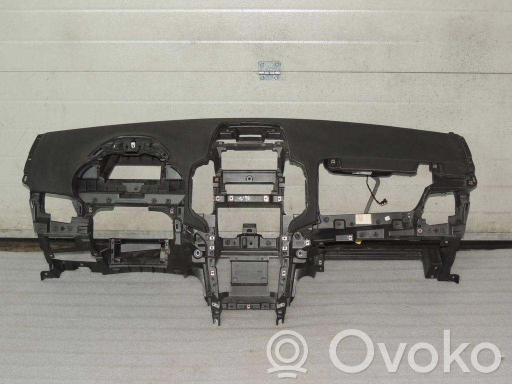 Opel Zafira C Panel de instrumentos 