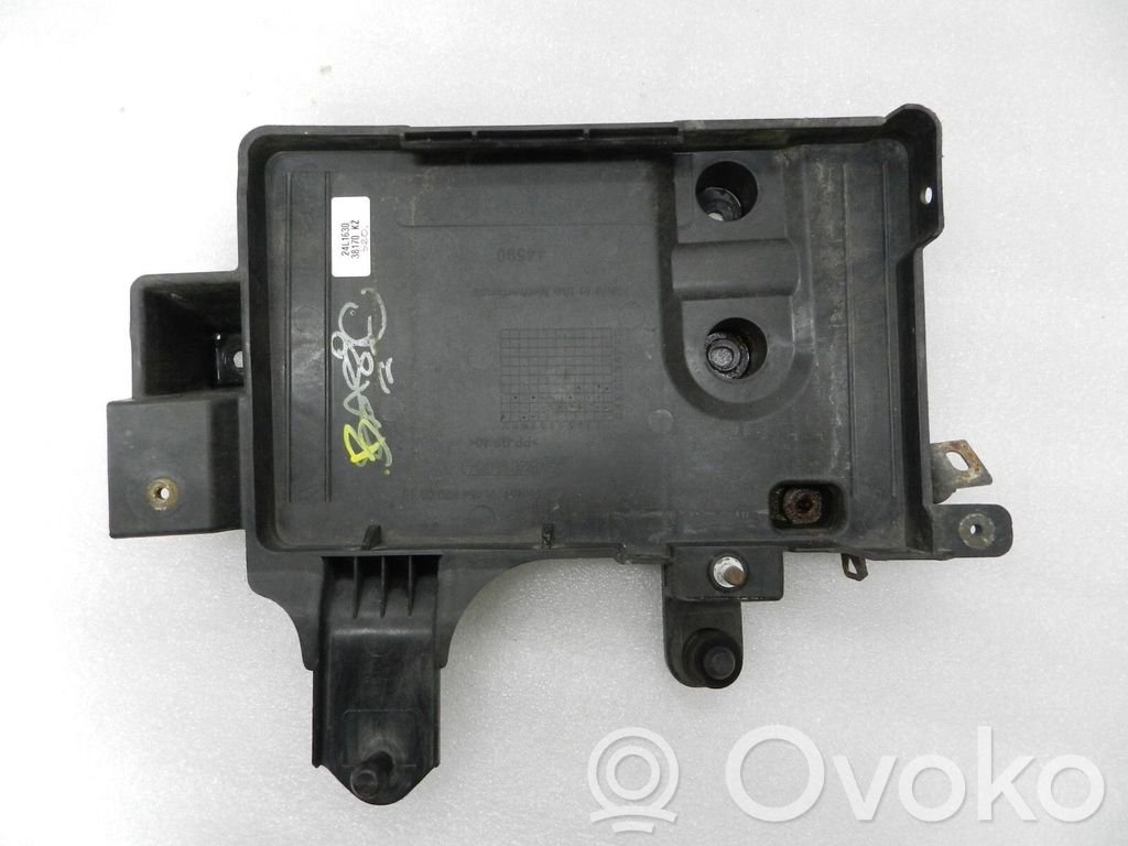 Moottorin koppa   A4546200015,A4546200615,8201A084