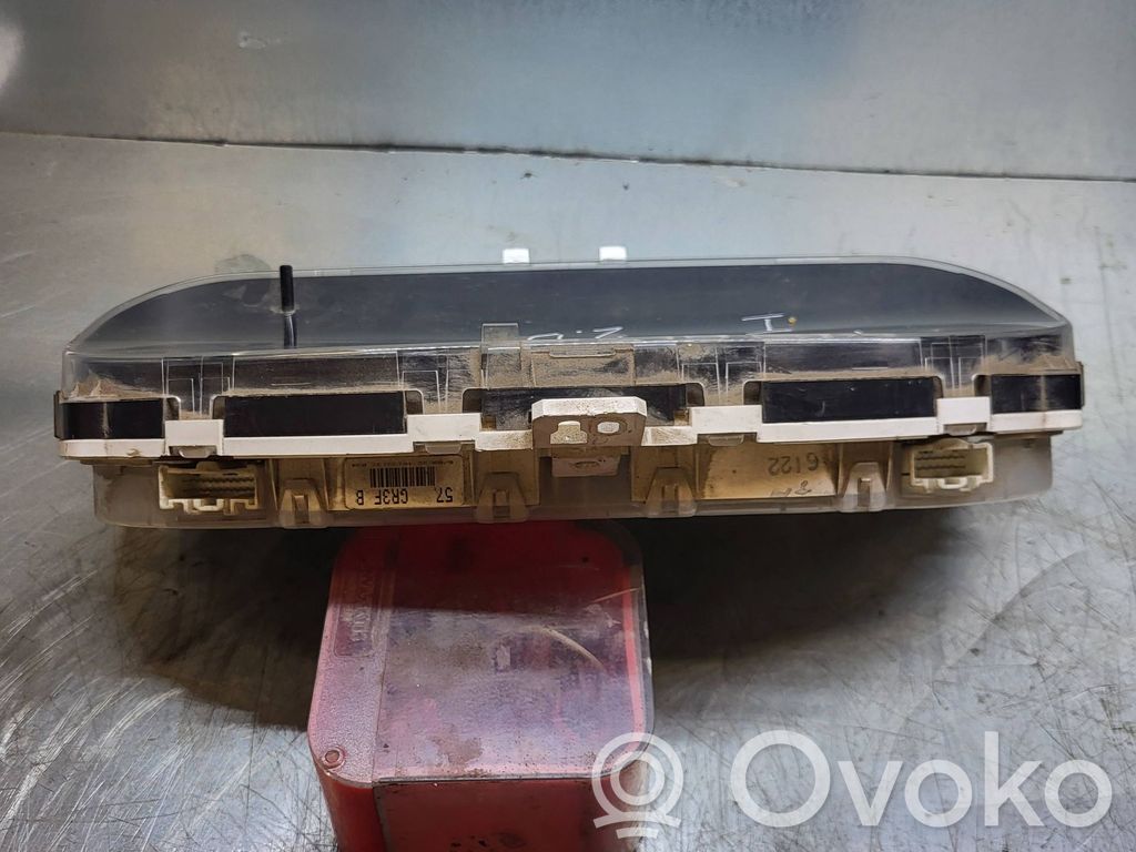 Speedometer (instrument cluster)   8000120140