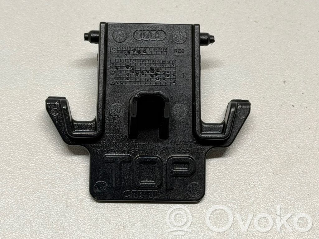 Audi A3 8Y Zaślepka spryskiwacza lampy przedniej 