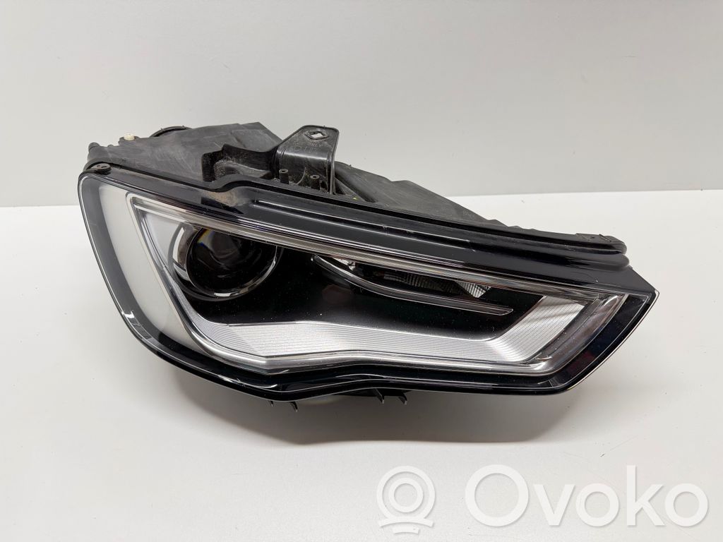 Audi A3 S3 8V Lampa przednia 