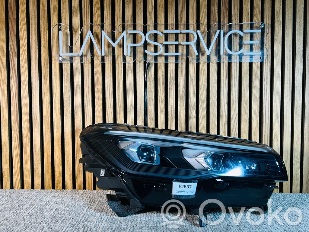 Volkswagen Tiguan Lampa przednia 