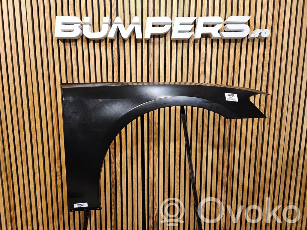 Audi A8 S8 D5 Sparnas 