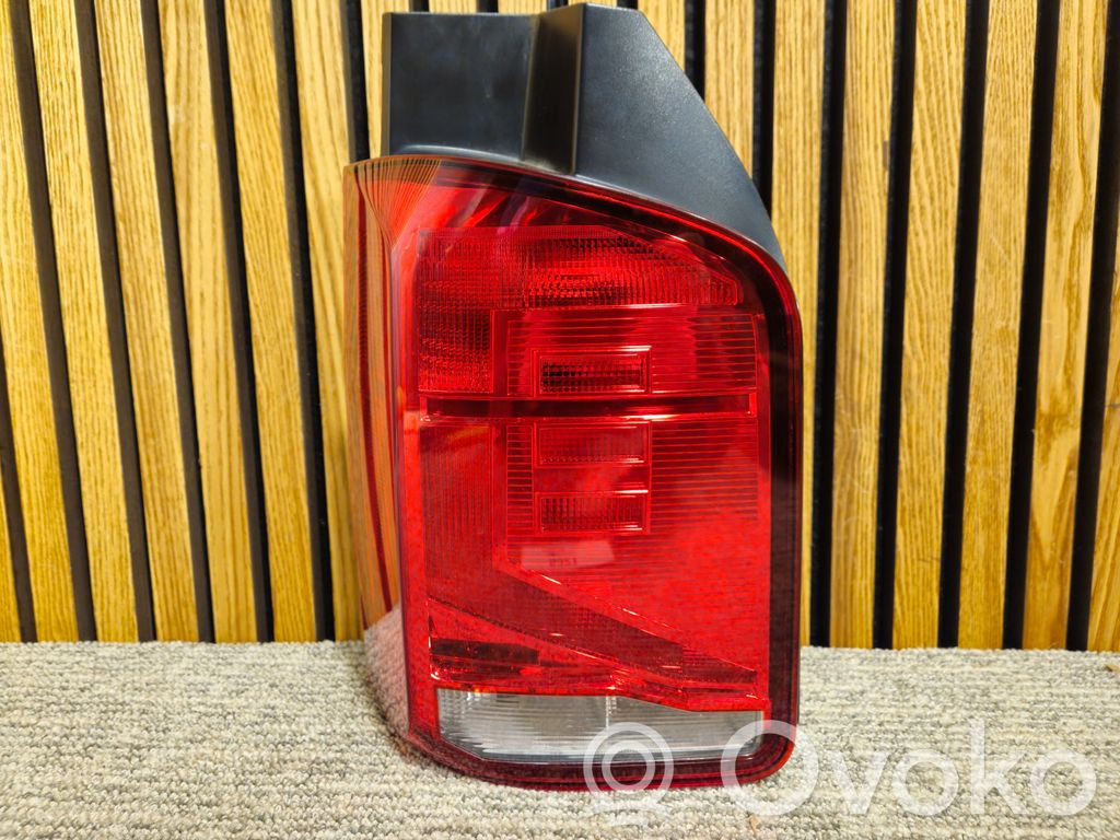 Volkswagen Multivan T6 Rear/tail lights 