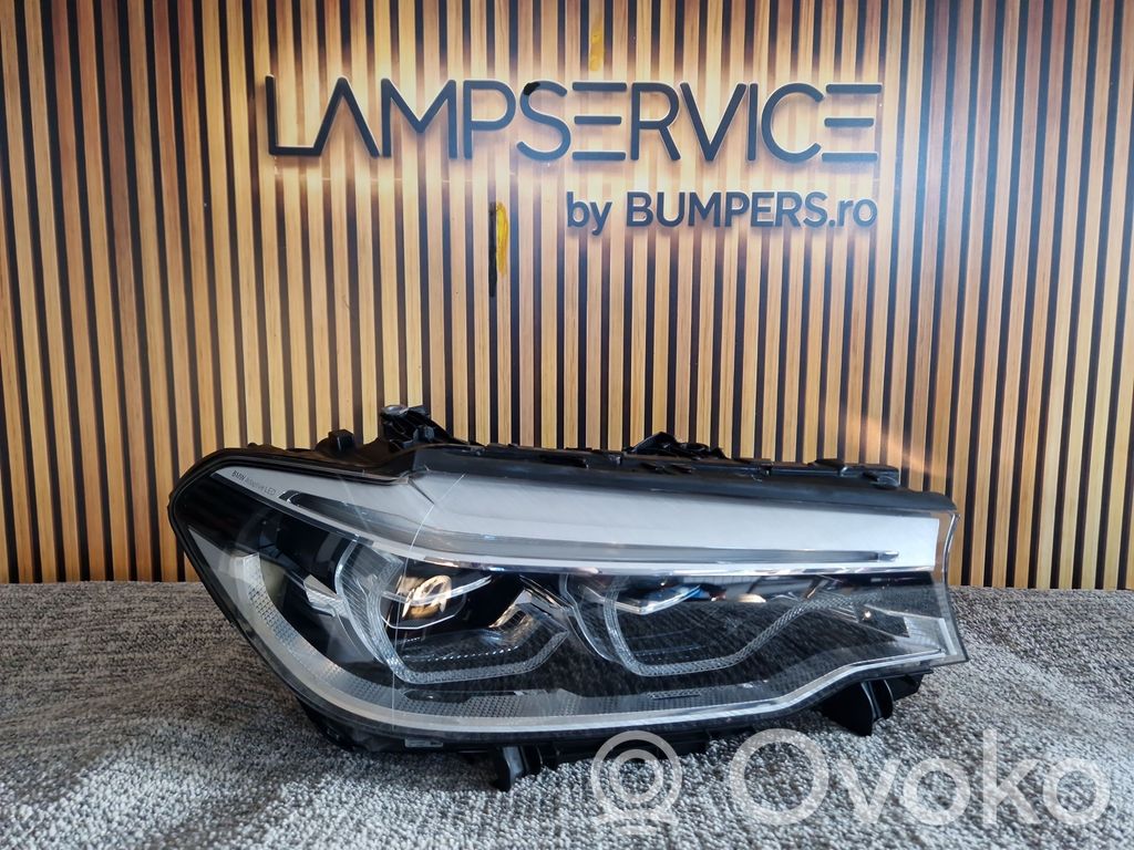 BMW 5 G30 G31 G38 Lampa przednia 