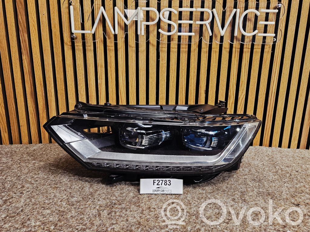 Volkswagen PASSAT B8 Scheinwerfer 
