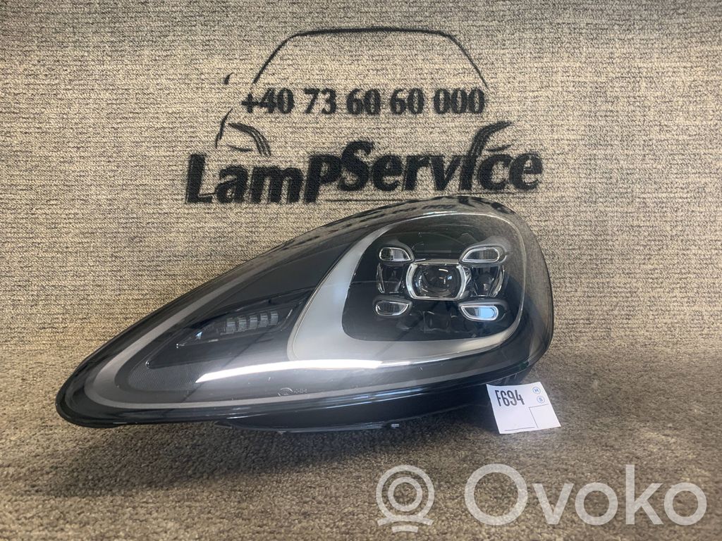 Porsche Cayenne (9Y0 9Y3) Faro/fanale 