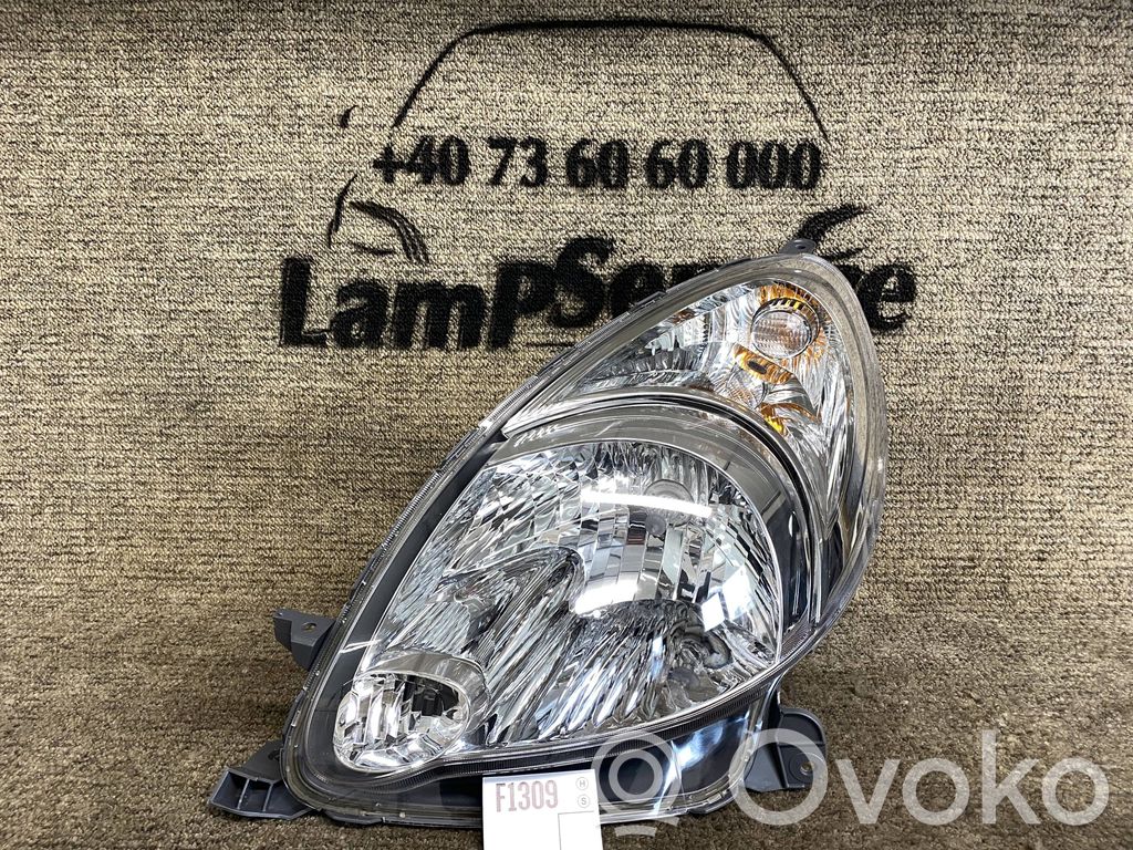 Toyota Yaris Verso Headlight/headlamp 