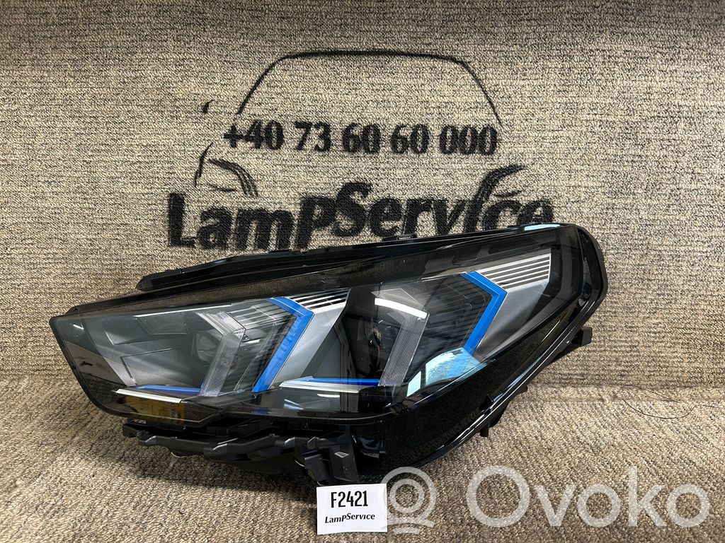BMW X2 U10 Lampa przednia 