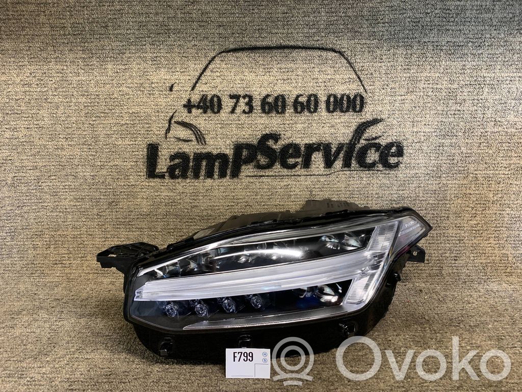 Volvo XC90 Scheinwerfer 
