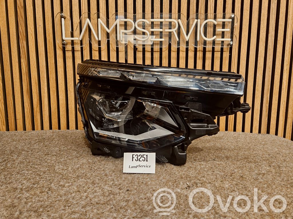 Scheinwerfer   655941016C,F3251