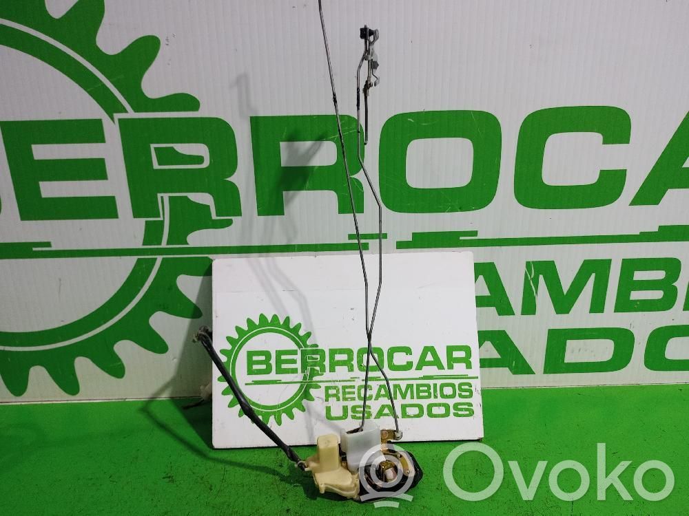 Mazda 626 Takaoven lukko 