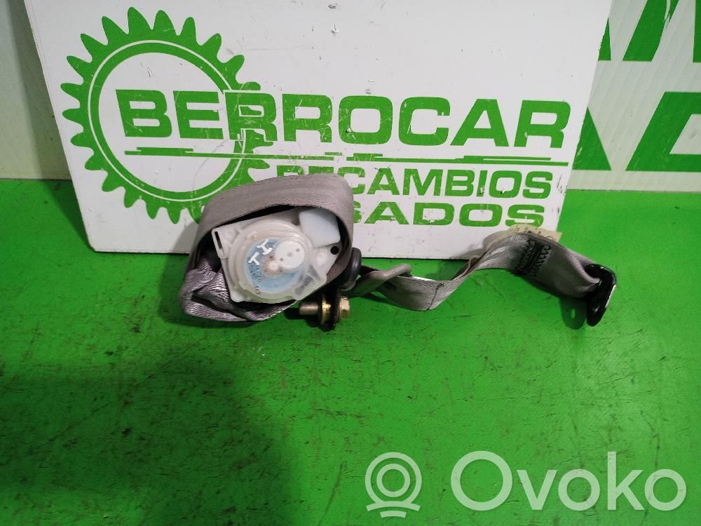 Mazda 626 Cinturón trasero 
