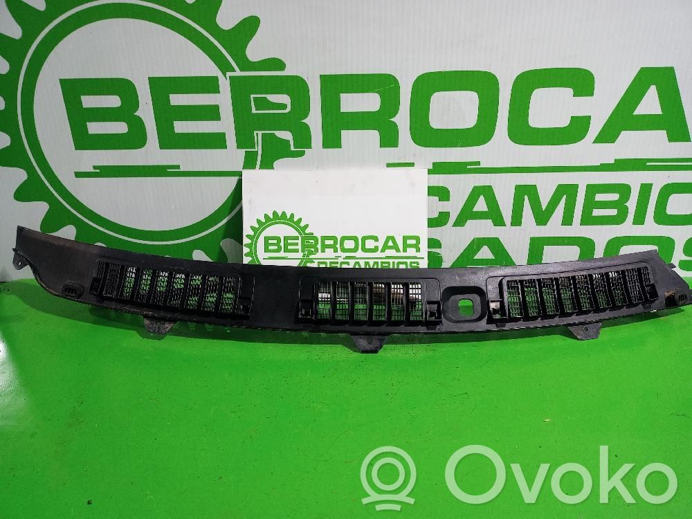 Citroen Evasion Wiper trim 