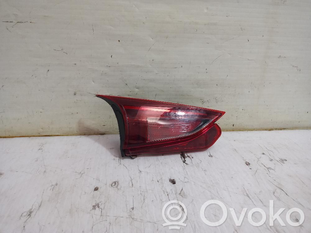 Mazda 3 II Luces portón trasero/de freno 