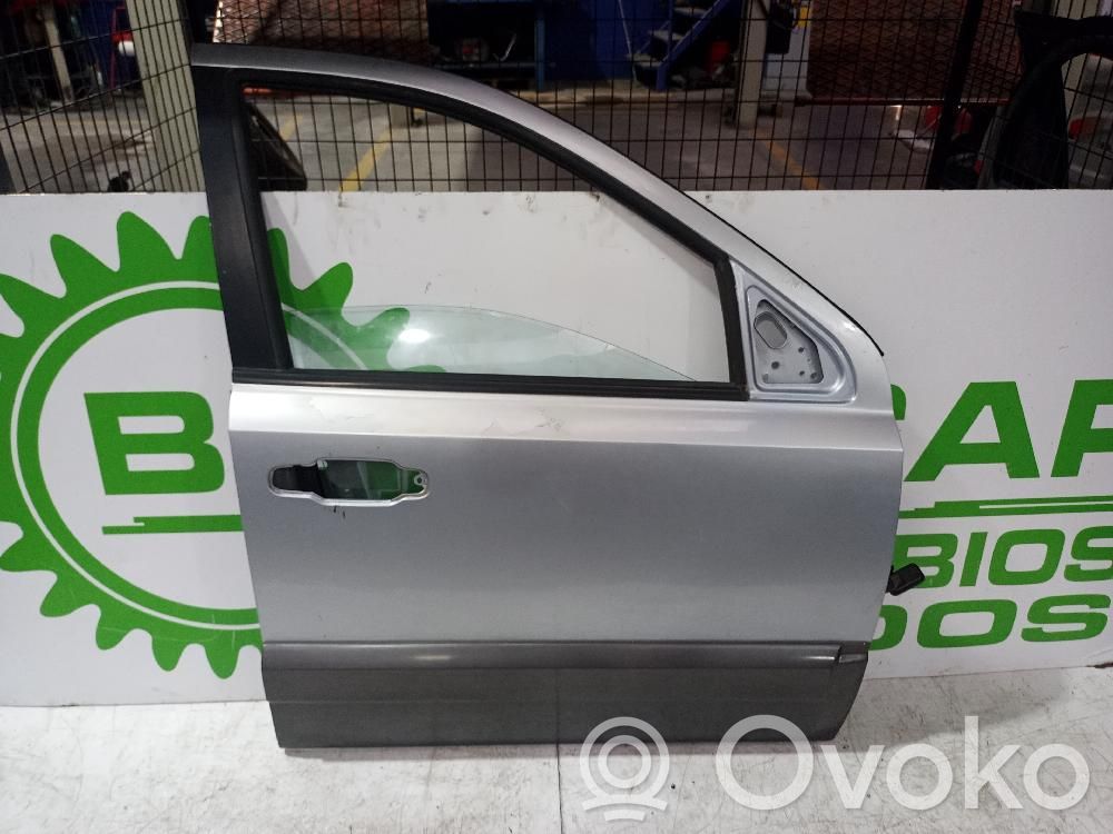 Puerta delantera   760043E110