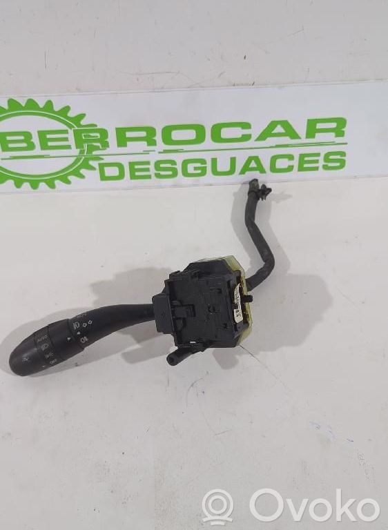 Interruptor de luz   934102R050