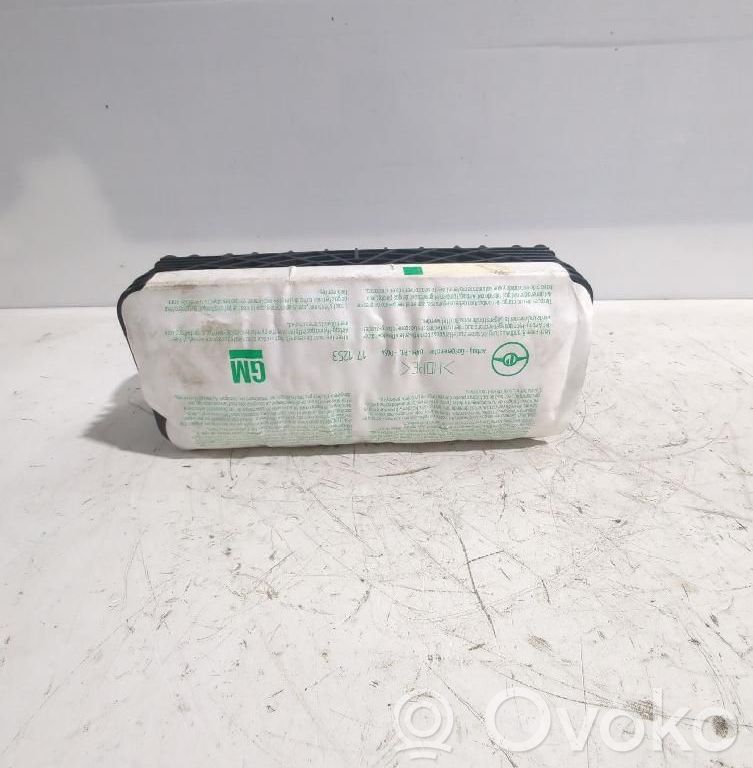 Opel Zafira A Passenger airbag 