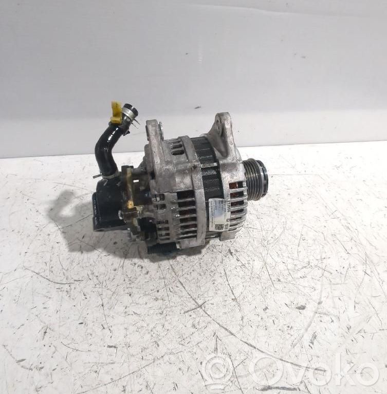 Opel Astra H Alternator 