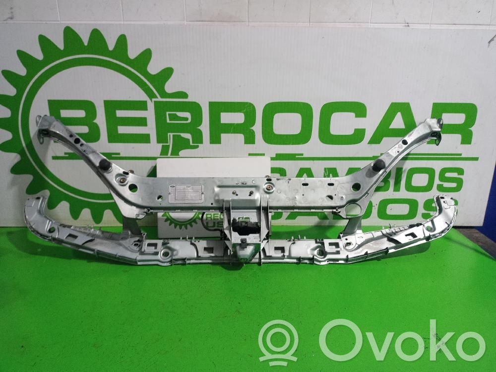 Панель радиаторов   2M518B041CF