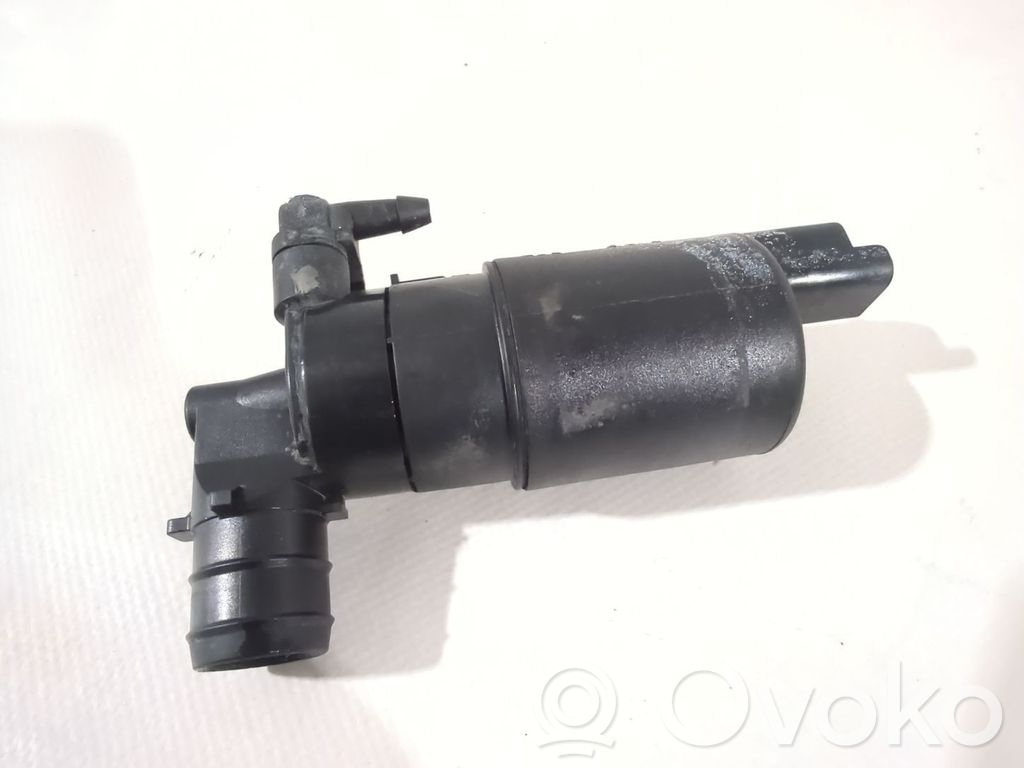 Peugeot 107 Pompe de lave-glace de pare-brise