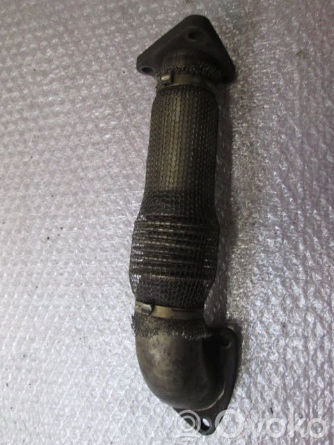 Raccord flexible échappement   059131790D