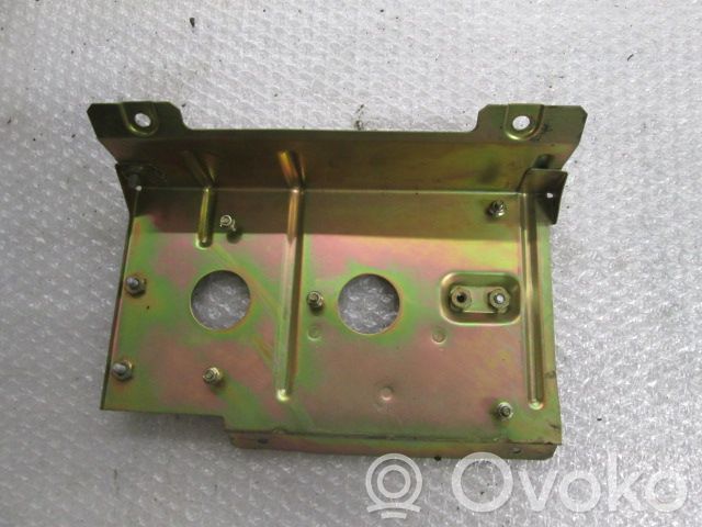 Engine mounting bracket   172941