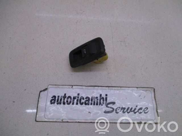 Ford Fiesta Electric window control switch 