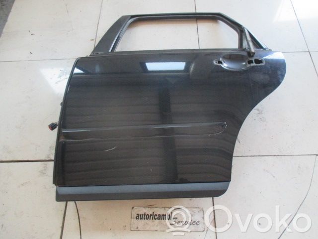 Volvo V50 Galinės durys 