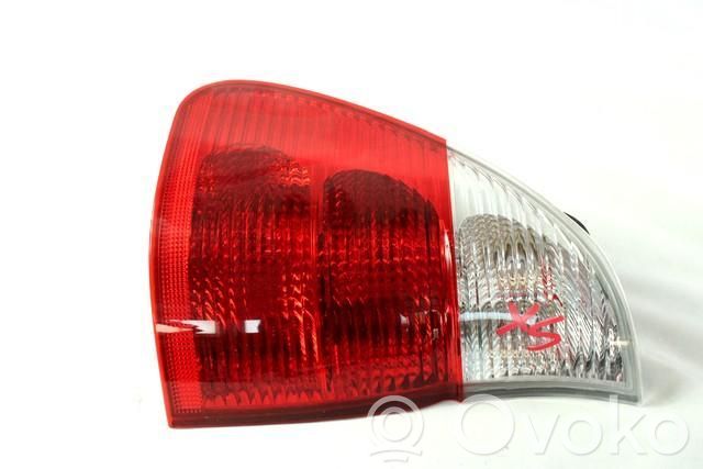 Luci posteriori   154441929LB