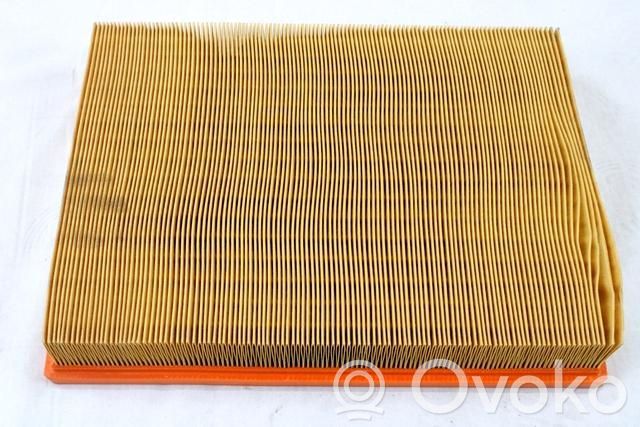 BMW 5 E60 E61 Air filter box 