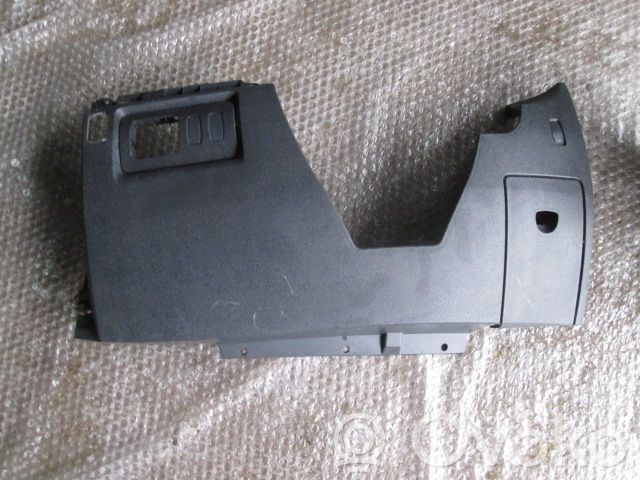 Renault Clio III Kita panelės detalė 