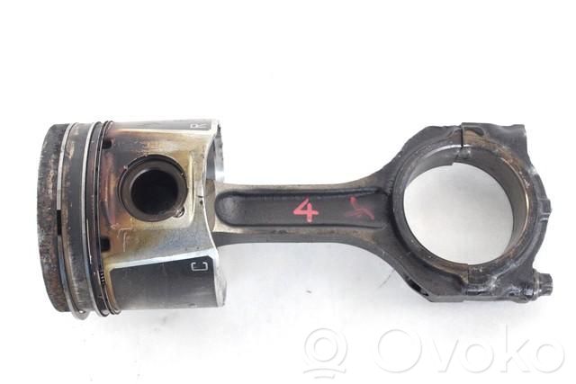 Audi Q8 Piston avec bielle 
