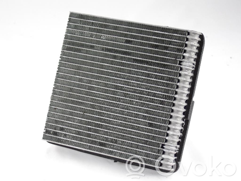 Volkswagen Golf V Radiatore aria condizionata (A/C) (abitacolo)