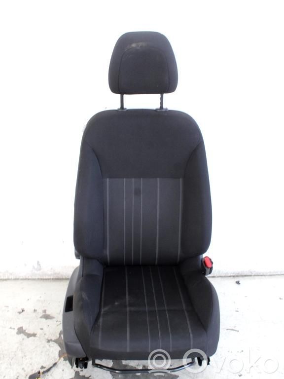 Citroen C4 II Beifahrersitz 
