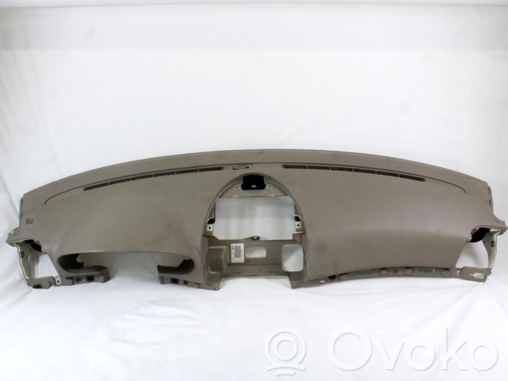 Mercedes-Benz E W211 Cruscotto