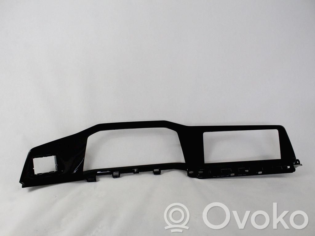Volkswagen Golf VIII Element deski rozdzielczej