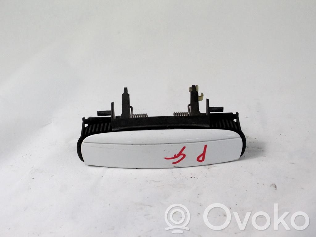 Audi A3 S3 8P Takaoven ulkokahva 