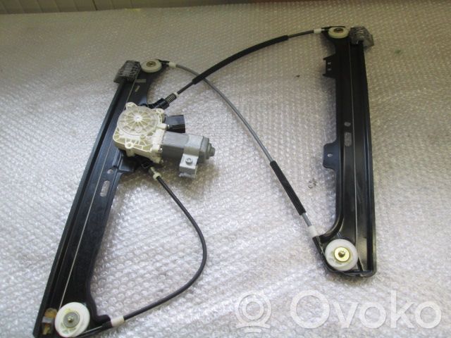 Macara ușă față cu motor   67626981141