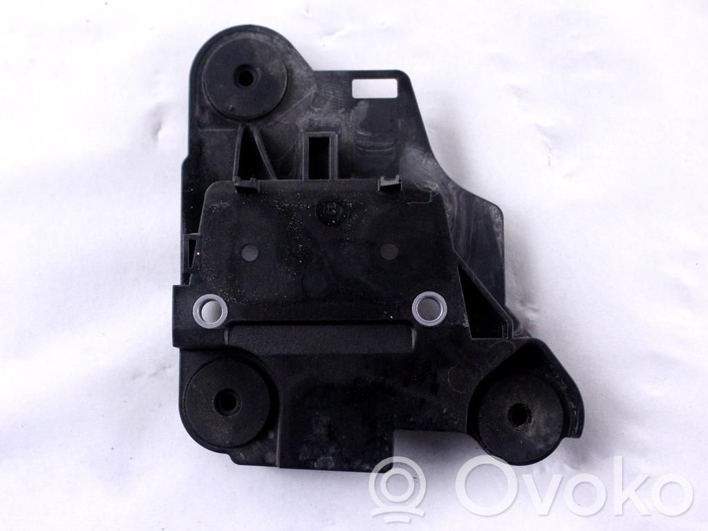 Suport motor   5Q0614235