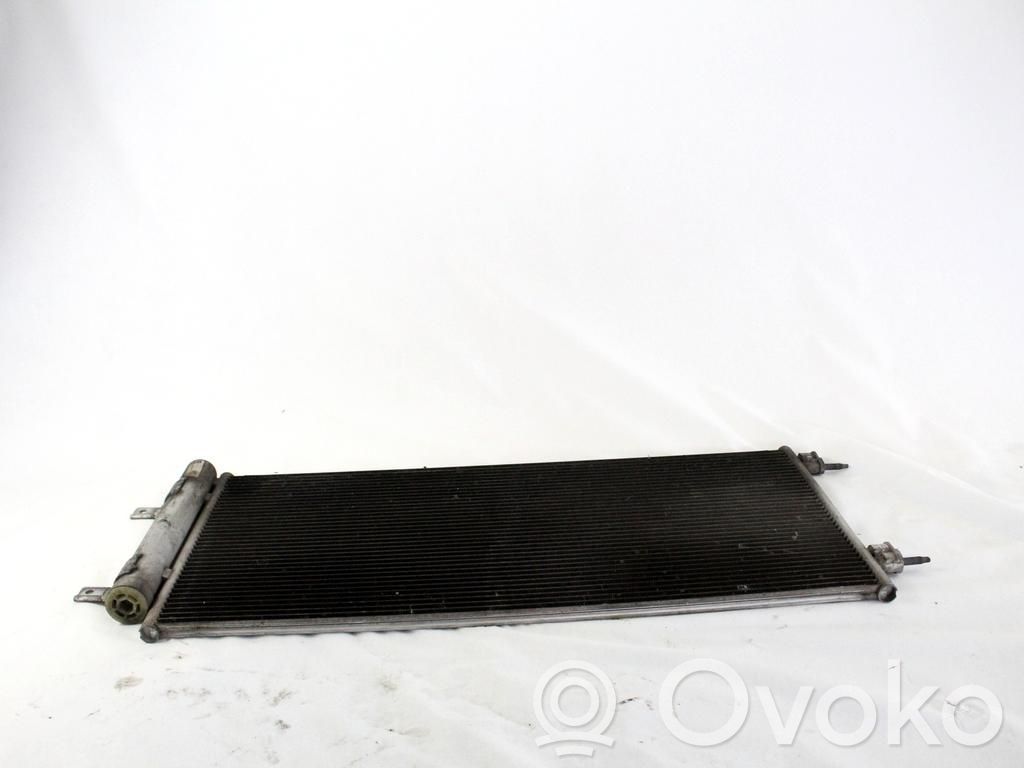 Radiator răcire A/C (condensor)   39011385