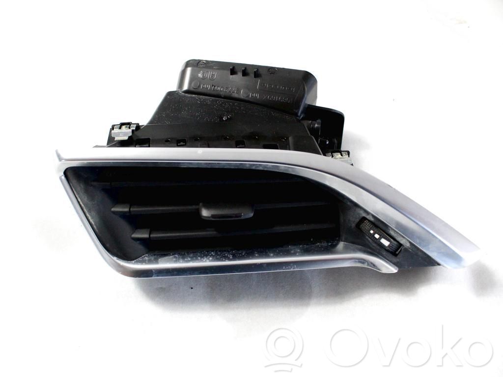 Peugeot 2008 I Grilă ventilație/ramă laterală bord 