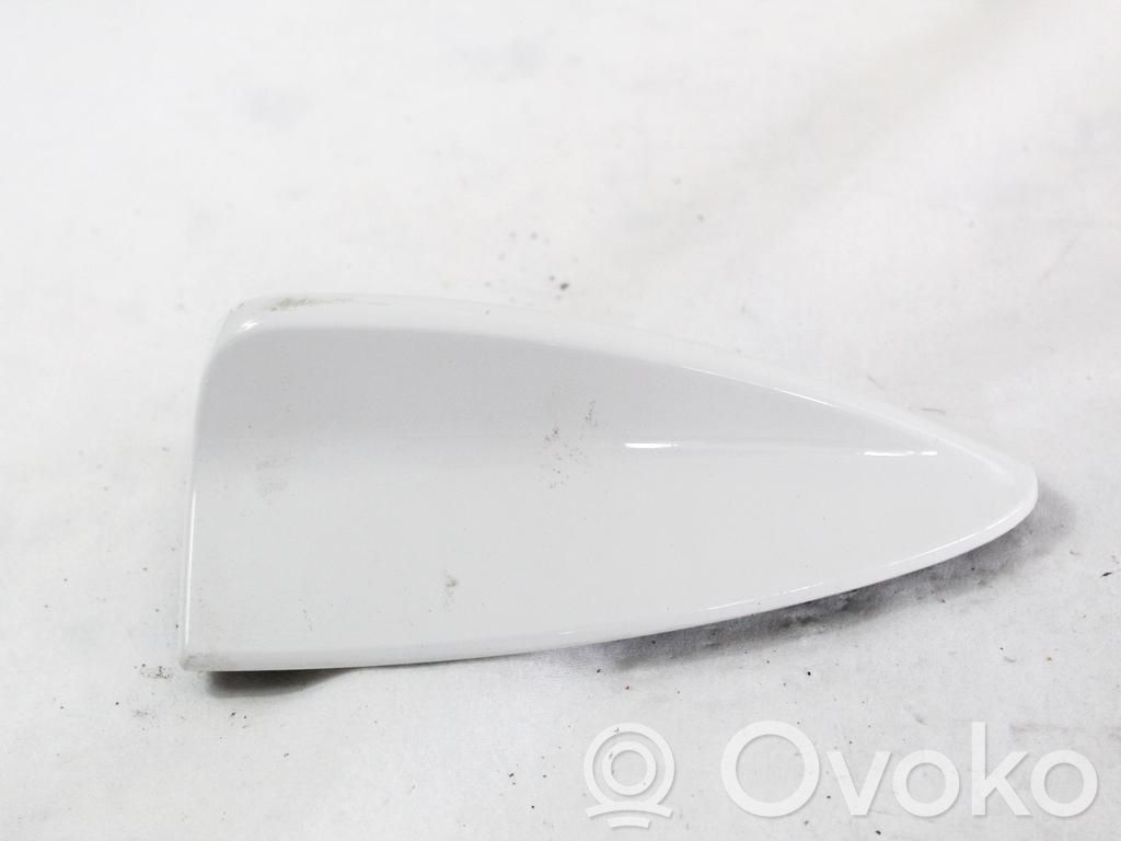 GPS Antenne   6941372