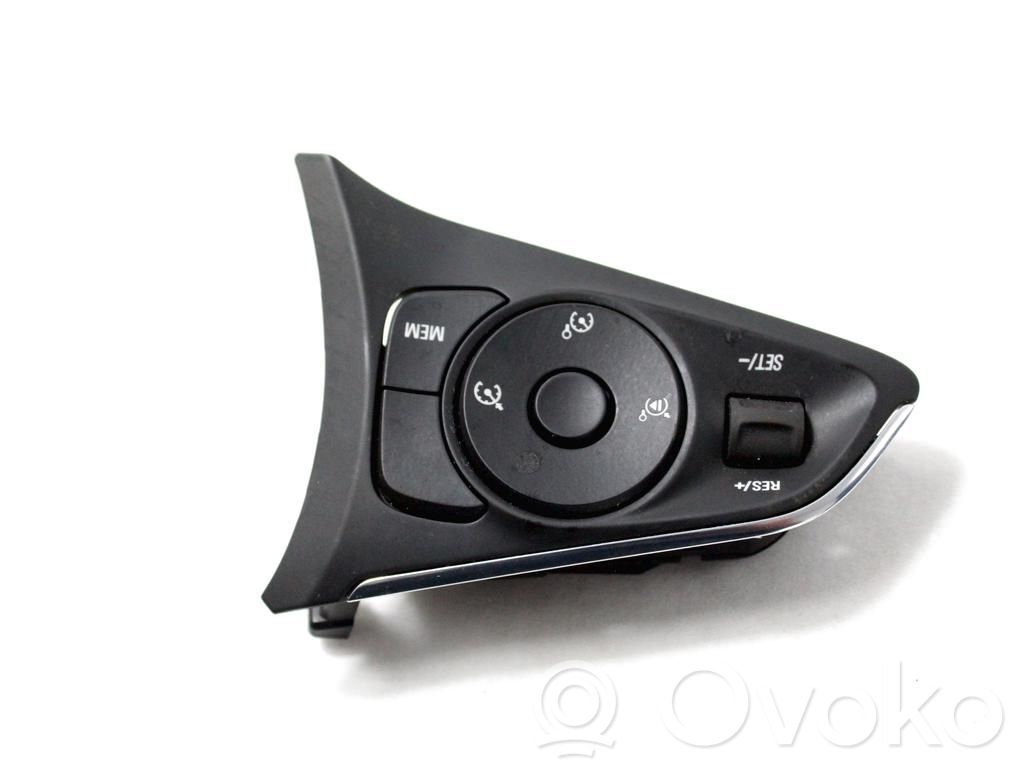 Opel Crossland X Interruptores/botones de la columna de dirección 