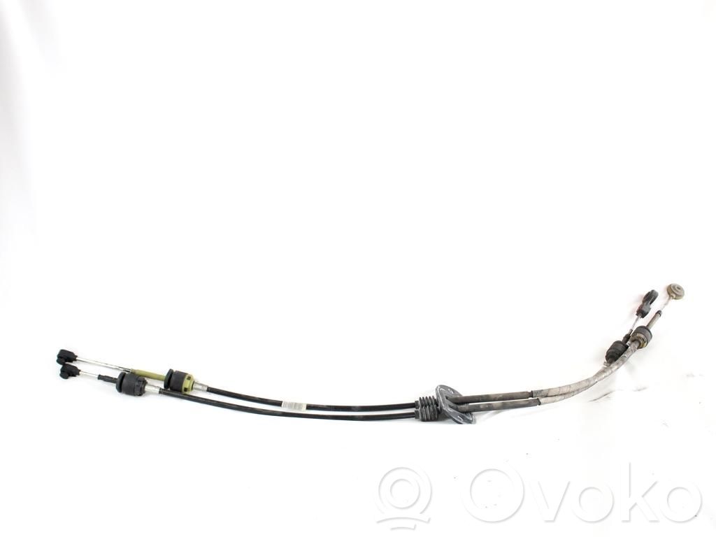 Ford Focus Gear shift cable linkage 