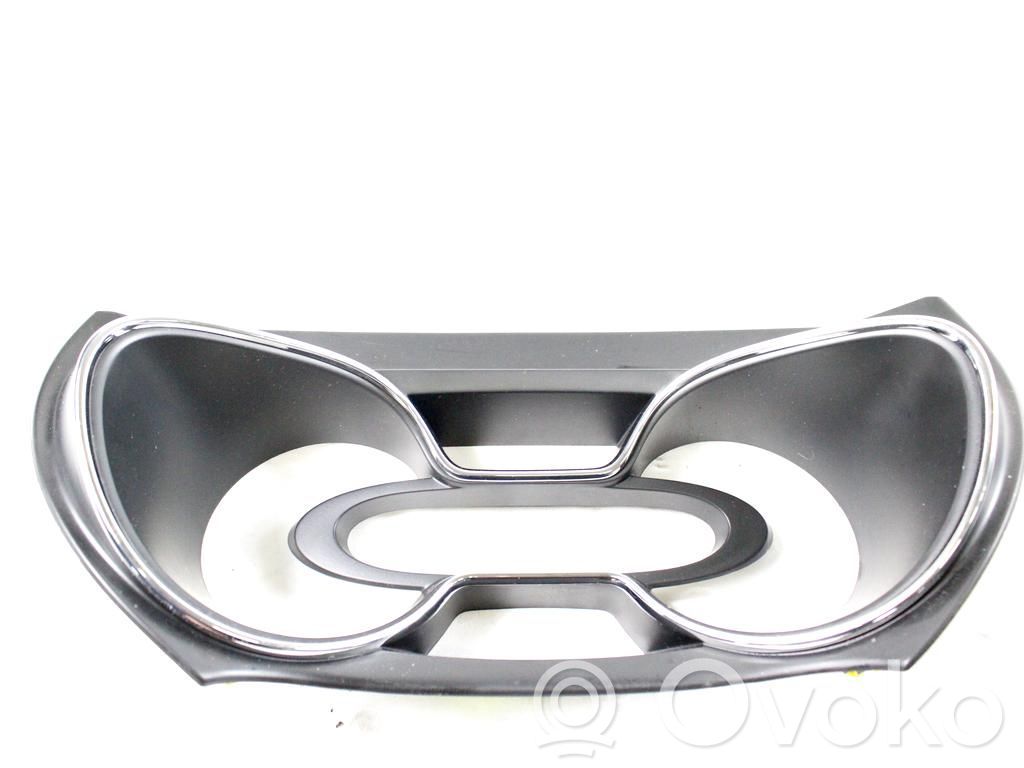 Moldura del panel   682504768R