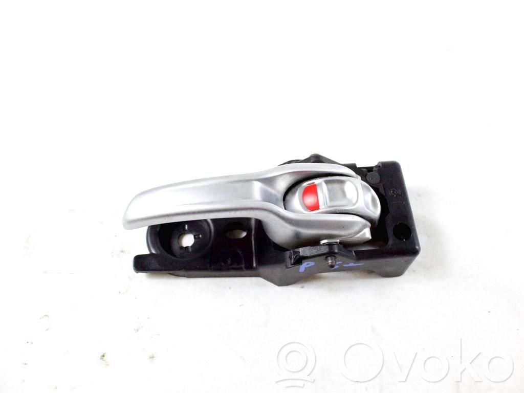 Jeep Cherokee KL Poignée inférieure de porte avant 